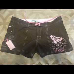 NWOT Roxy swim shorts